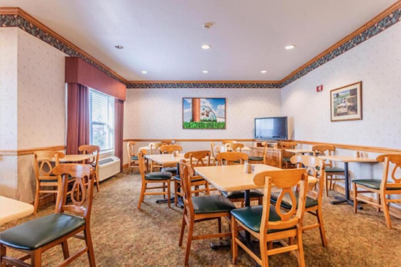 Lancaster Inn & Suites Manheim Luaran gambar