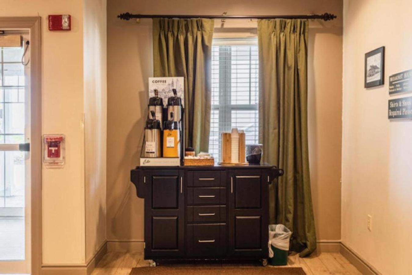 Lancaster Inn & Suites Manheim Luaran gambar