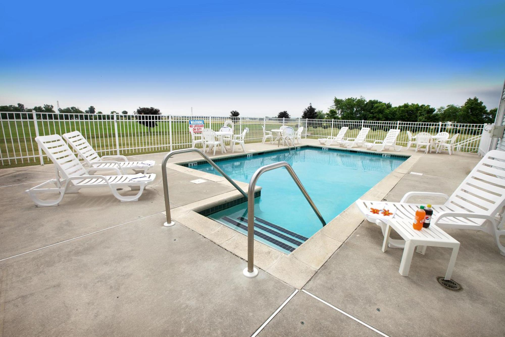 Lancaster Inn & Suites Manheim Luaran gambar