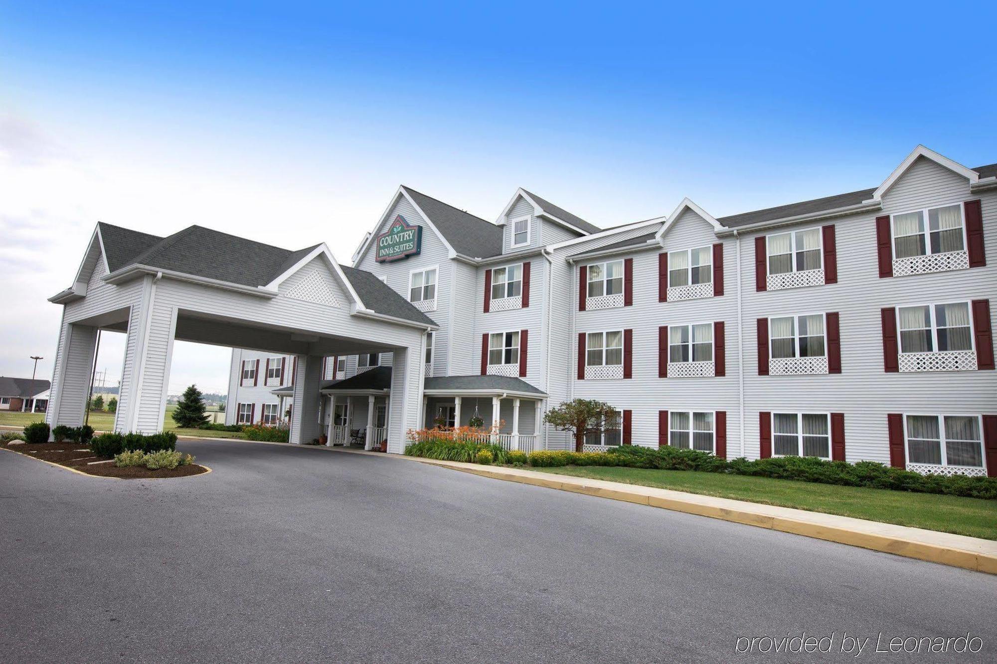 Lancaster Inn & Suites Manheim Luaran gambar